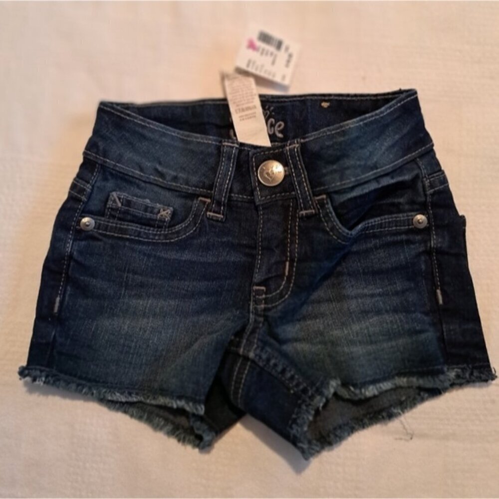 Justice girls size 6 slim jean shorts, NWT